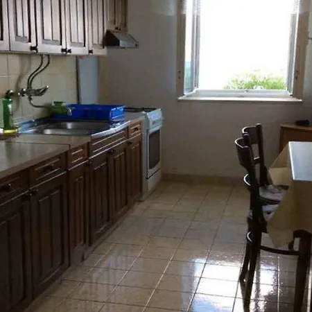 Apartments Sova Apartment Postira