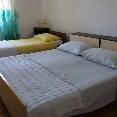 Apartment Apartments Sova Postira