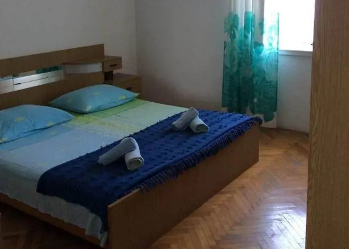 Apartments Sova * Postira