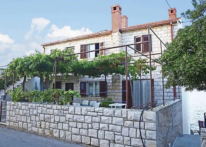 Apartments Sova *